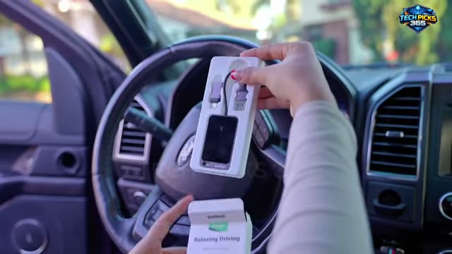 Jemluse Wireless CarPlay Adapter for Apple iPhone