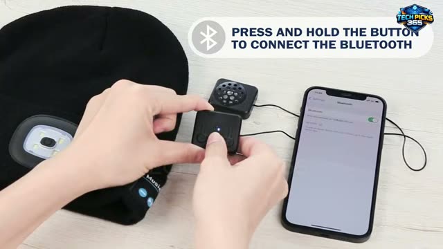 Wmcaps Bluetooth Beanie with a Light